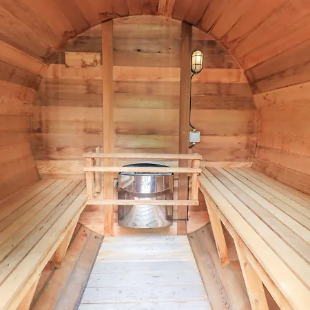 Bracken Ground Nyaraló Coniston